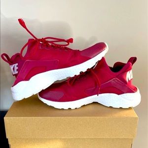 Women’s Sneakers